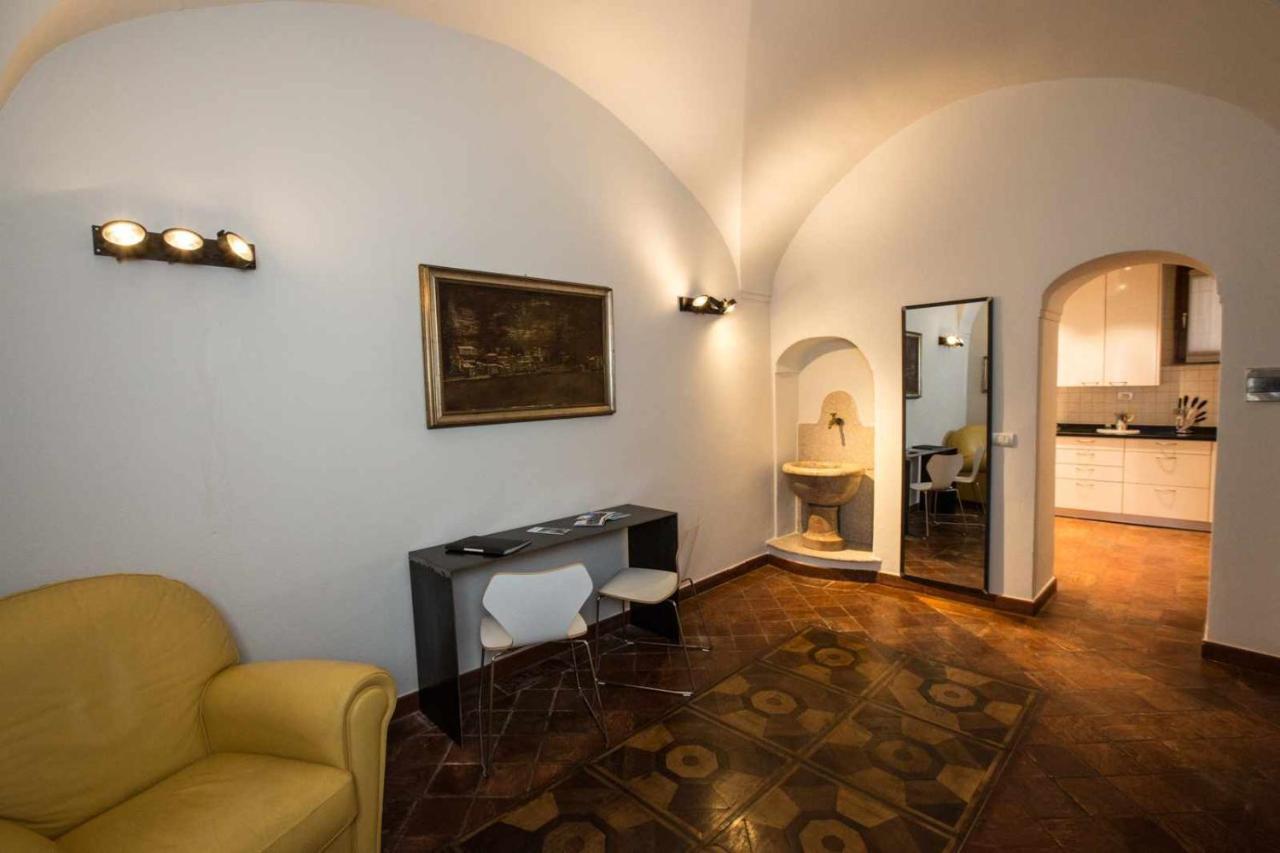 Historical Apartment In The Center Of Gravedona - Larihome A02 Extérieur photo